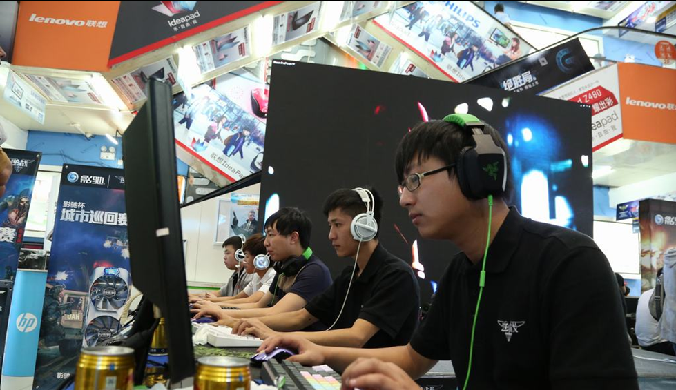 员达斯汀 员达斯汀