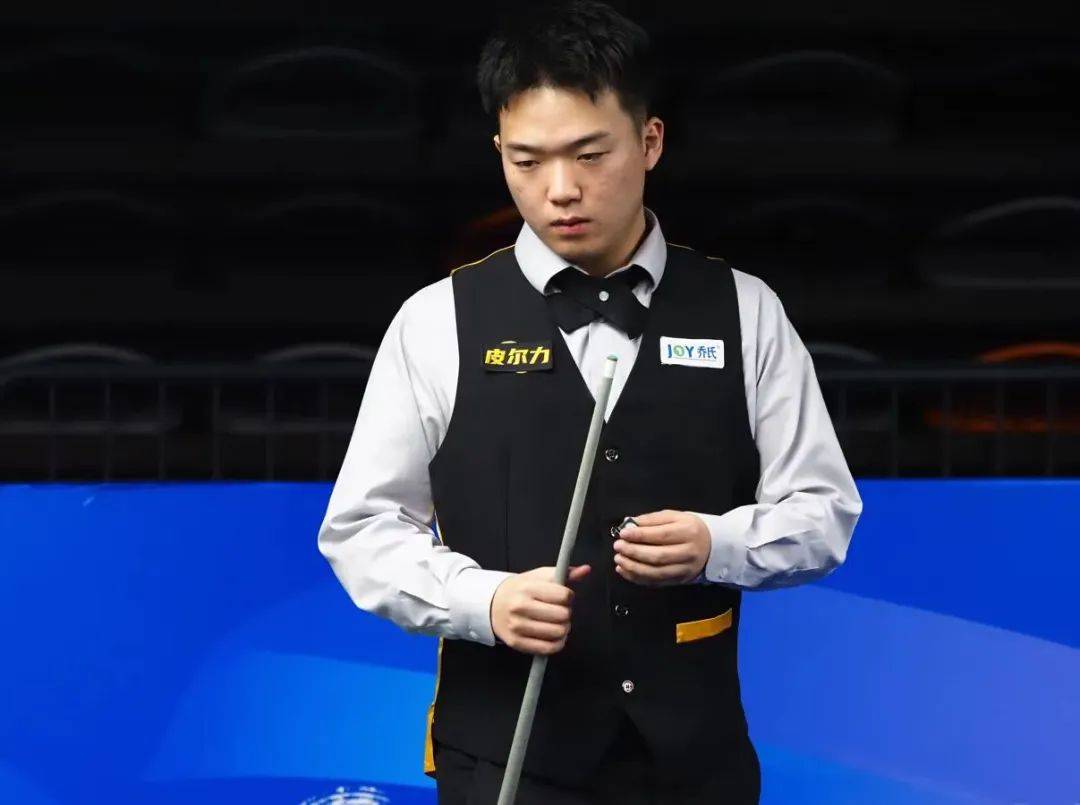 被伤病束缚 被伤病束缚